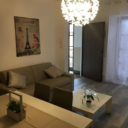Carla Apartment *