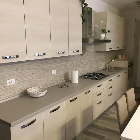 Carla Apartment Manerba del Garda